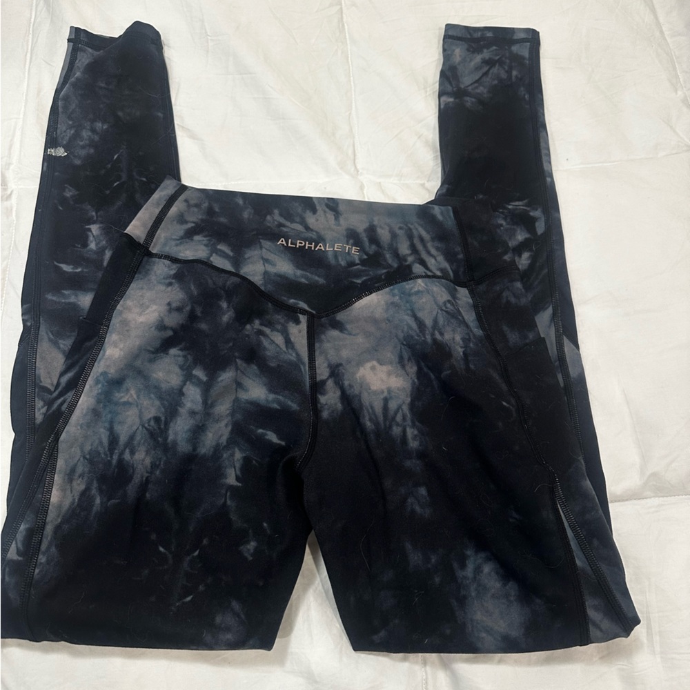 Alphalete Surface leggings